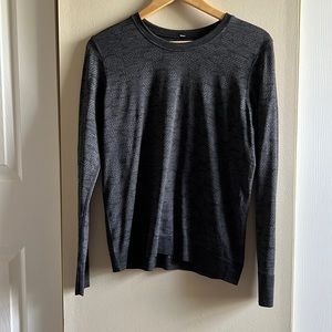 Lululemon Swiftly Breeze Long Sleeve Sz 8